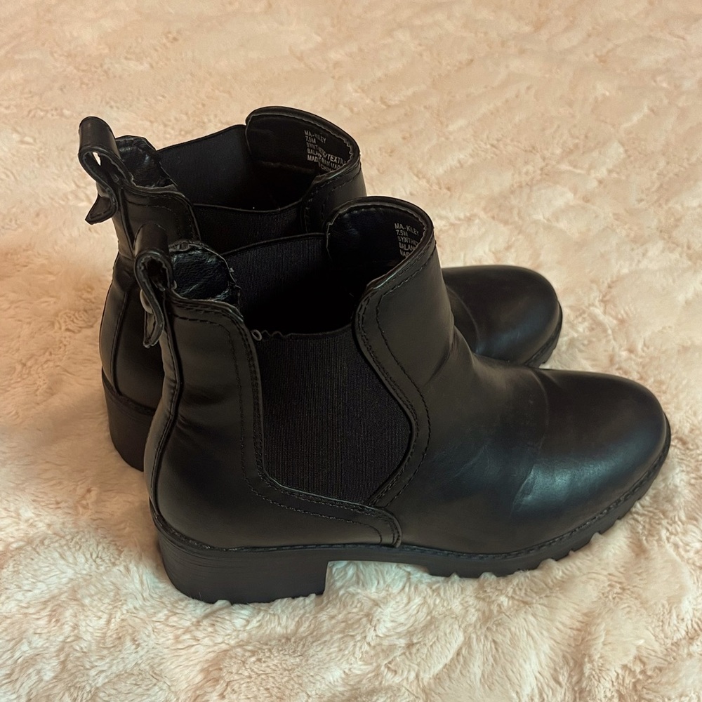 Women’s Black Booties